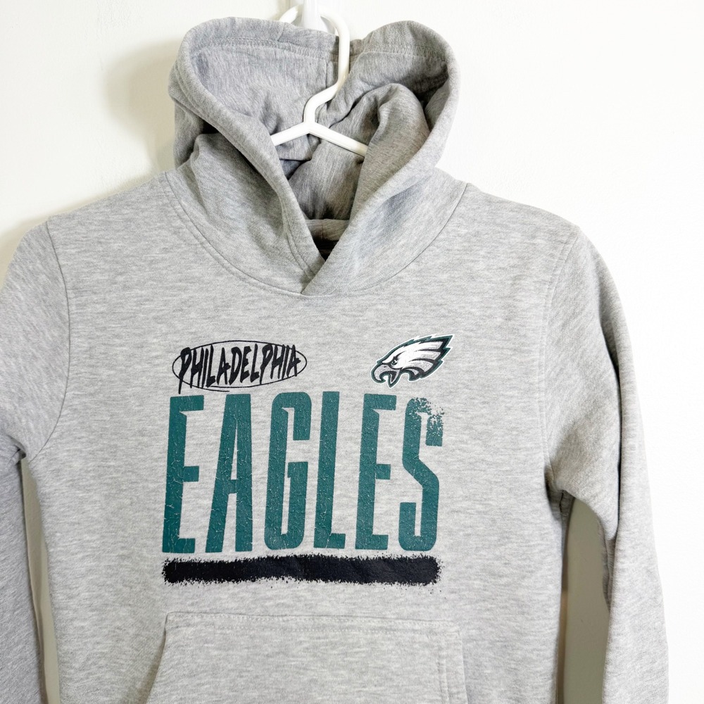 NFL Team Apparel Hoodie Boys Small 8 Gray Philadelphia Eagles Graphic Pullover